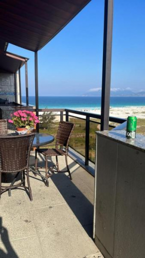 Cobertura 4Q com Jacuzzi Privativa e Vista para o Mar na Praia